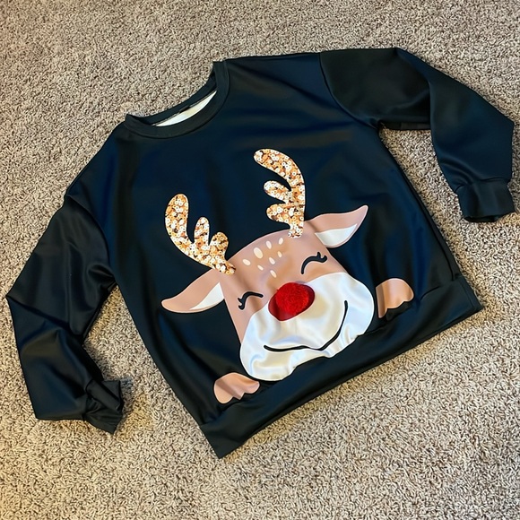 NWOT SHEIN HOLIDAY TOP size small - Picture 2 of 4